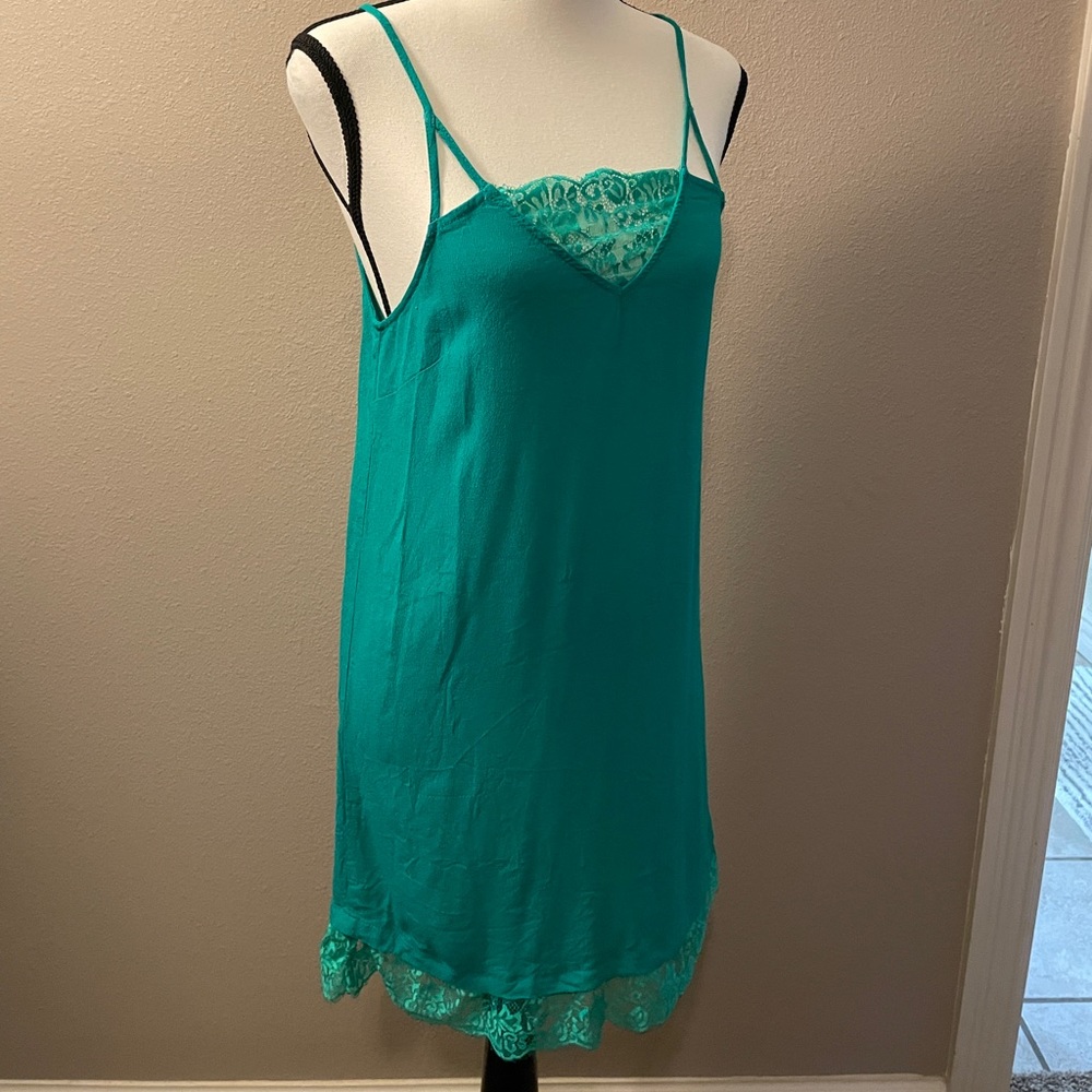 Women’s dress